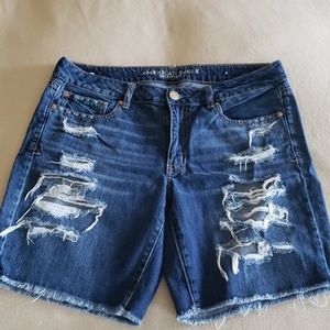 American eagle Tomgirl Bermuda shorts